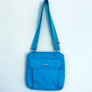 Blue Baggallini 💙